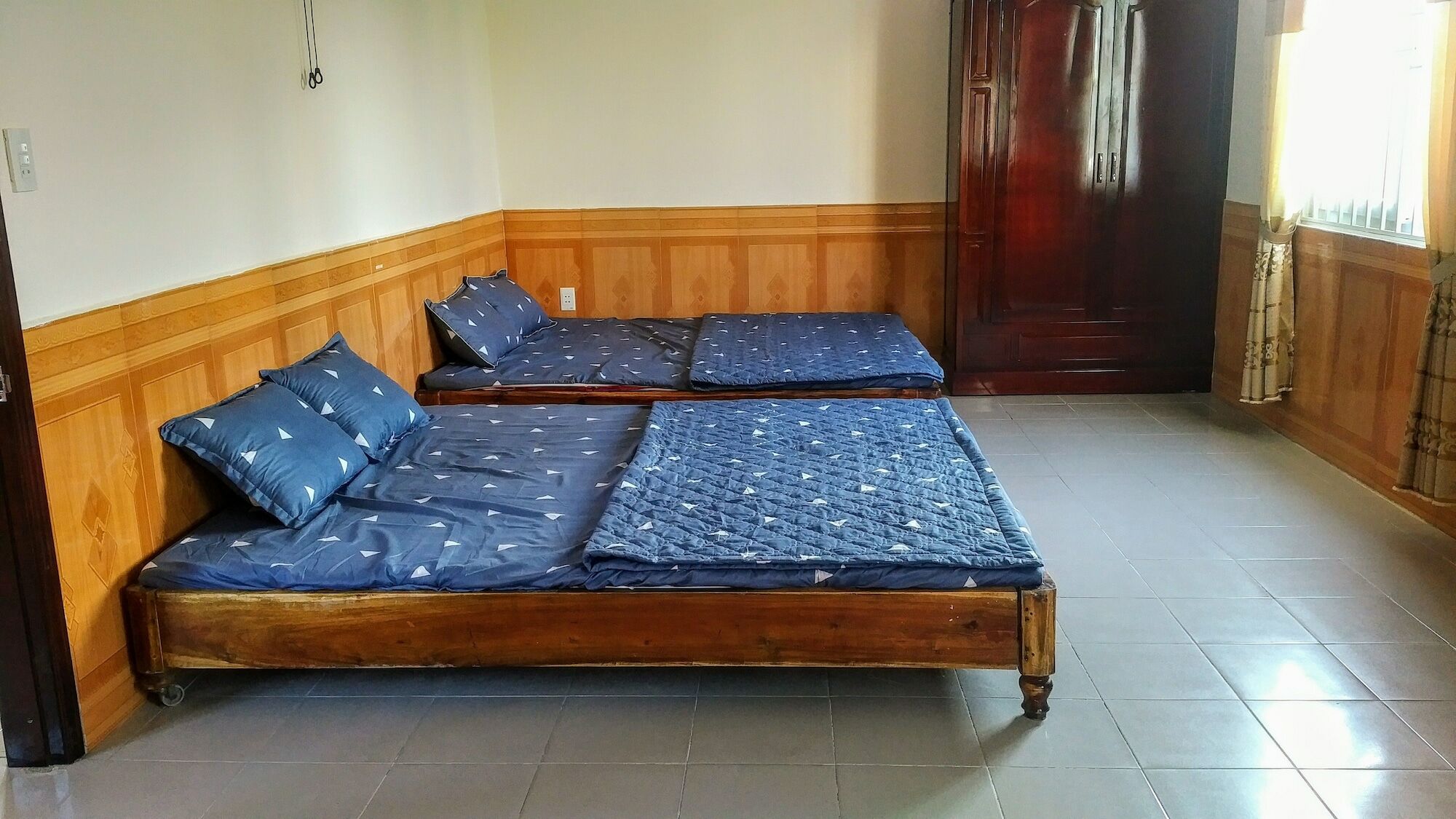 Nha Nghi Kien An Hotell Hue Exteriör bild